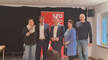 Beim Bürgertreff der Moosacher SPD