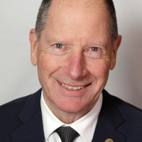 Der neue Bezirksausschuss Vorsitzende Wolfgang Kuhn